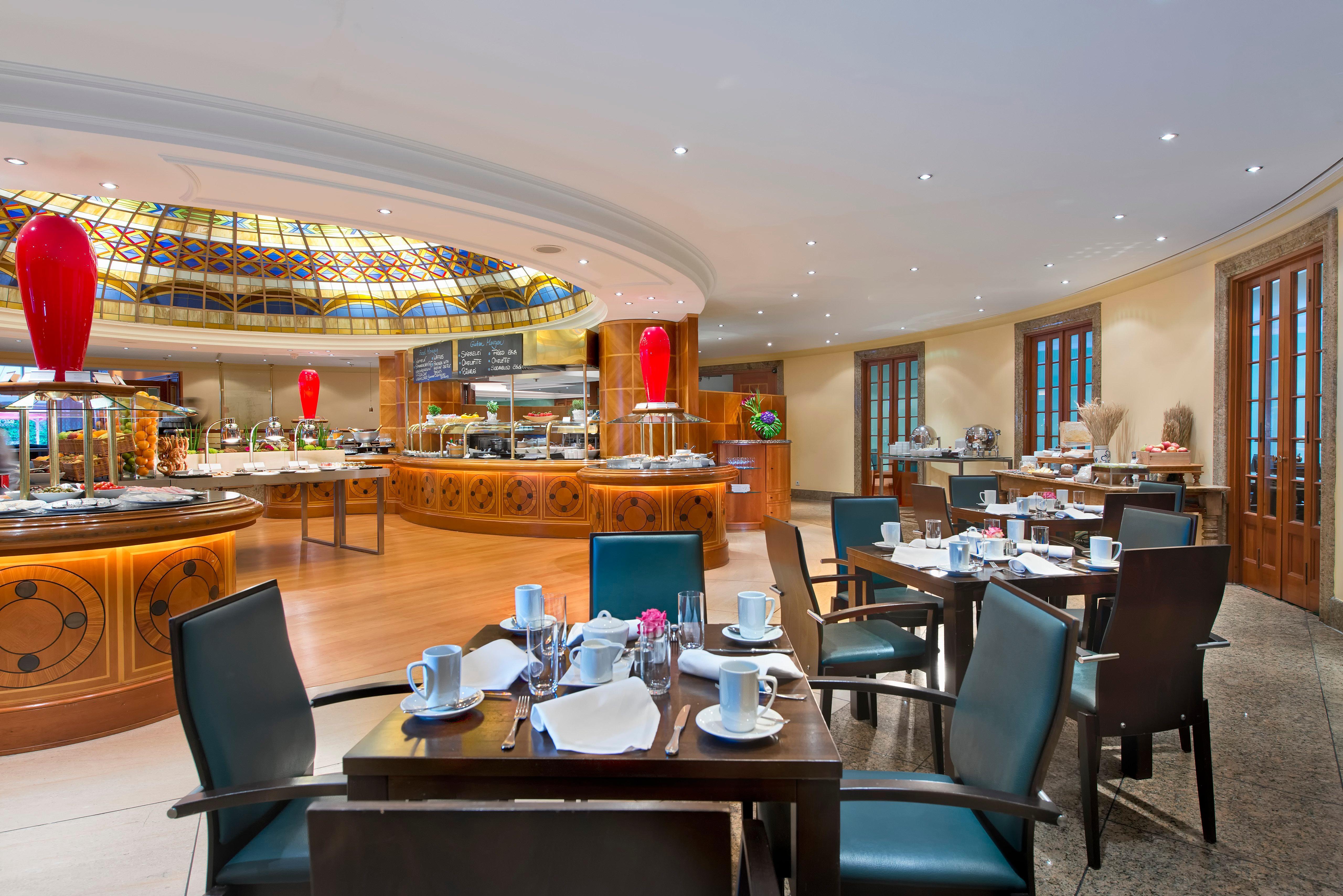 Intercontinental Berlin By Ihg Hotel Bagian luar foto The restaurant