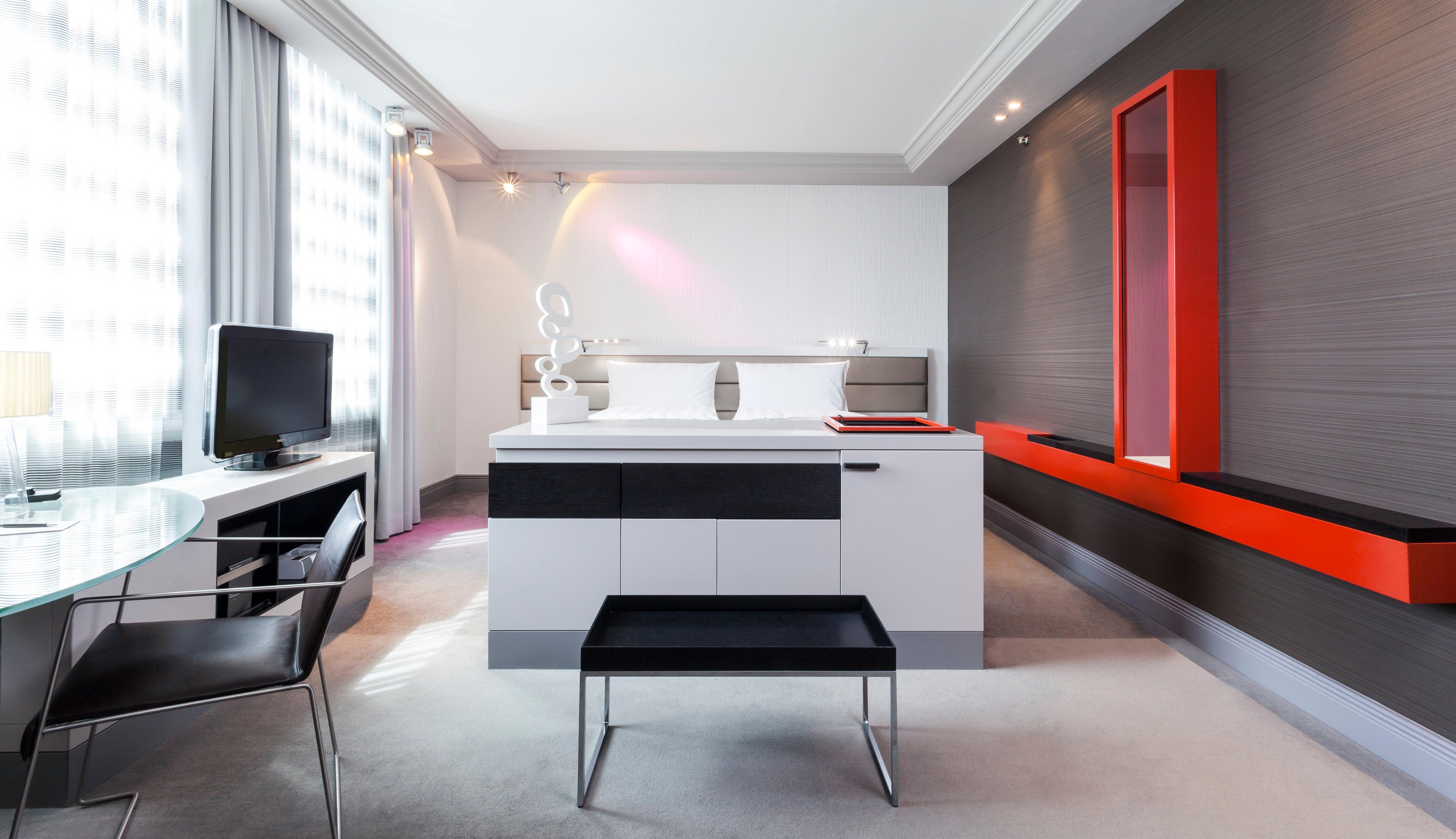 Intercontinental Berlin By Ihg Hotel Bagian luar foto A typical room at the hotel