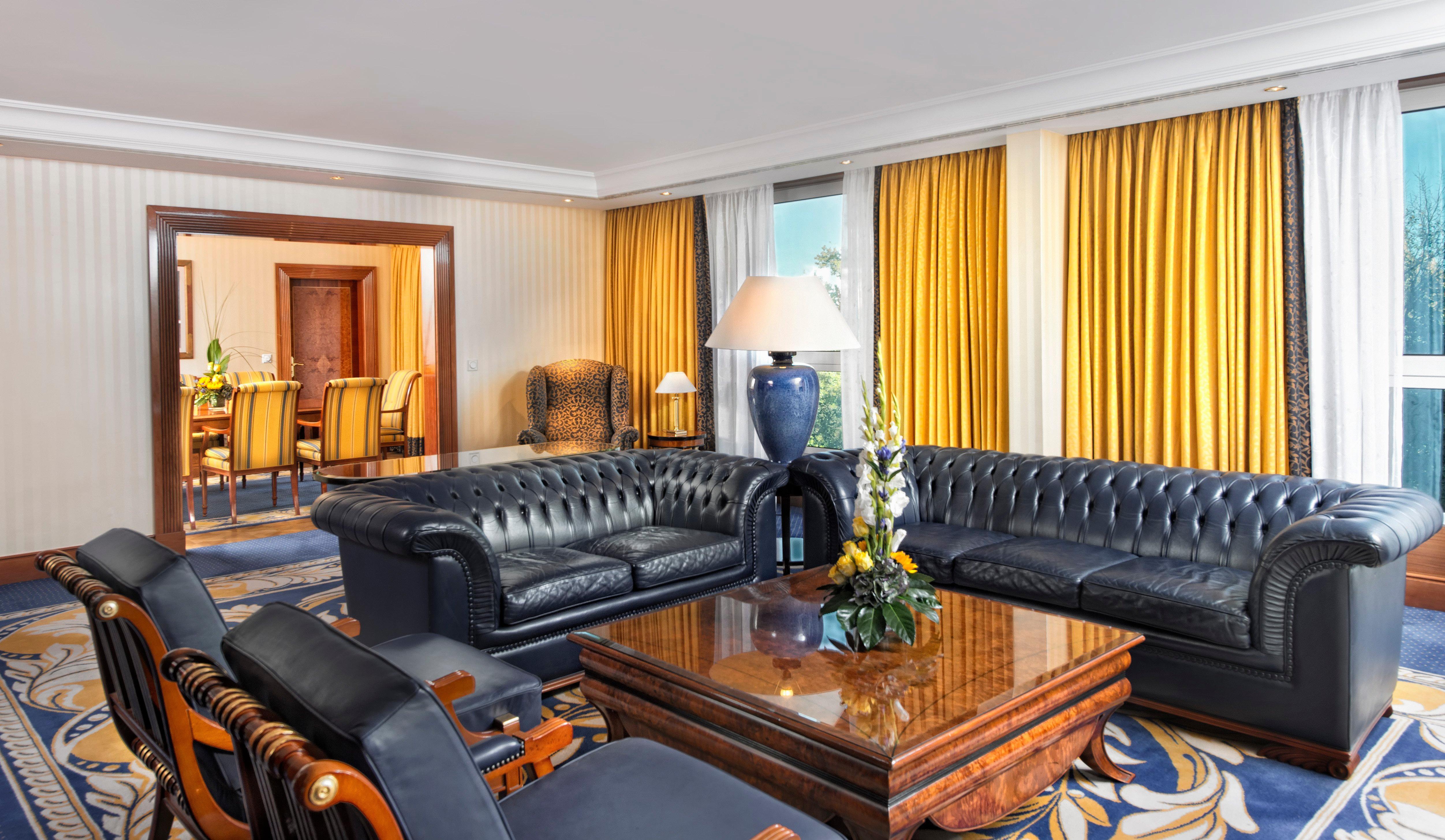 Intercontinental Berlin By Ihg Hotel Bagian luar foto A suite at the InterContinental
