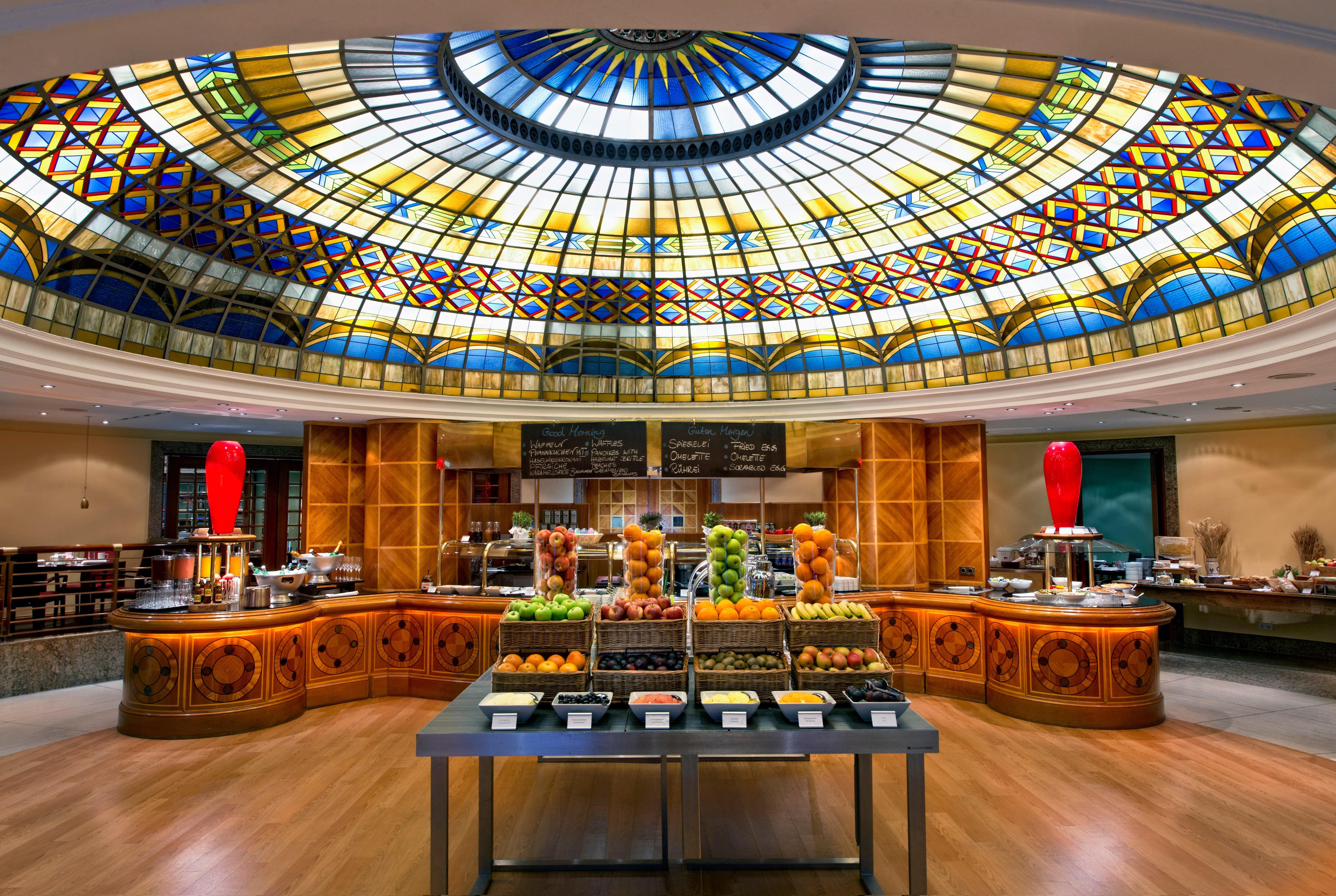 Intercontinental Berlin By Ihg Hotel Bagian luar foto The restaurant